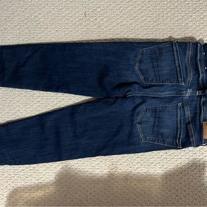 American Eagle dark wash jeans